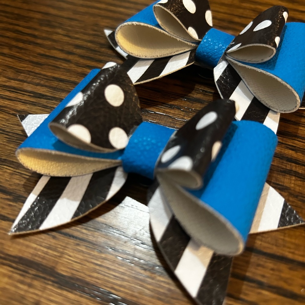SOLD•Shoe Clips - Picture 3 of 3